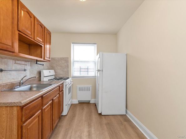 20-21 Parsons Boulevard, Whitestone NY 11357