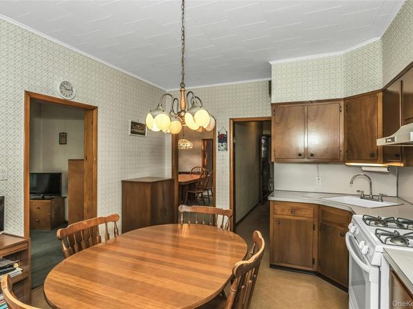 61-22 56th Drive, Maspeth NY 11378