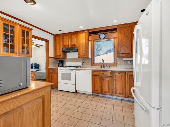 155 Fairview Road, Farmingdale NY 11735