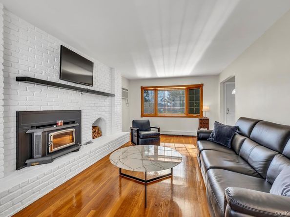 155 Fairview Road, Farmingdale NY 11735