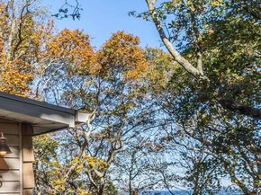 17 Schooner Lane, Baiting Hollow NY 11933