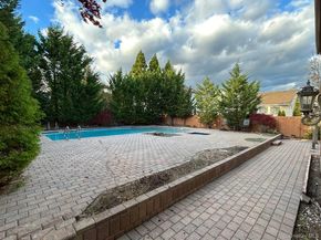 3200 Lydia Lane, Bellmore NY 11710