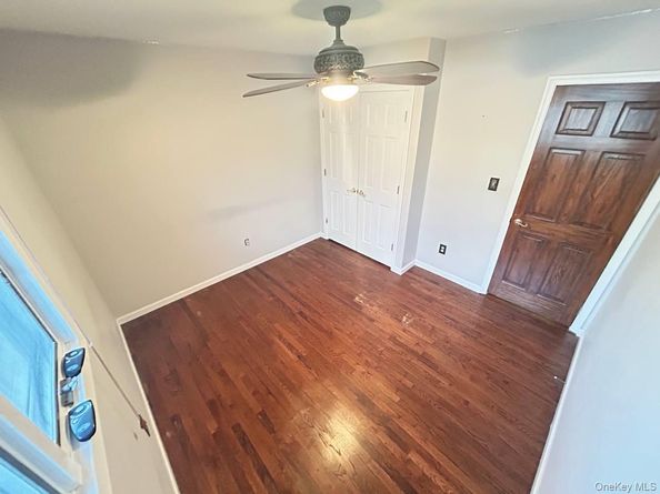 3200 Lydia Lane, Bellmore NY 11710