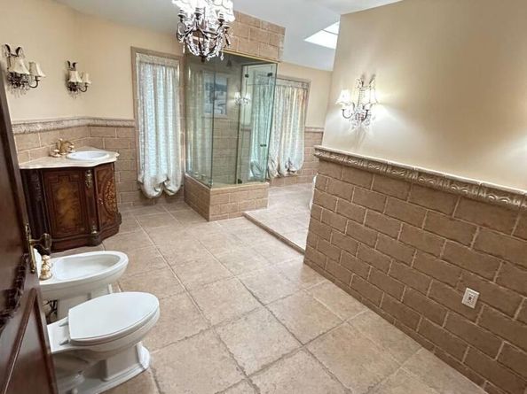 3200 Lydia Lane, Bellmore NY 11710