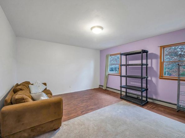 18 Leary Lane, Nesconset NY 11767