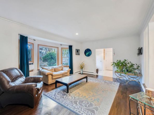 18 Leary Lane, Nesconset NY 11767