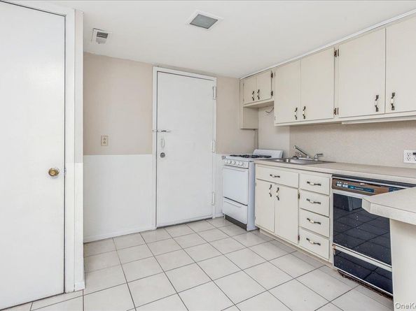 2125 Homer Avenue, Bronx NY 10473