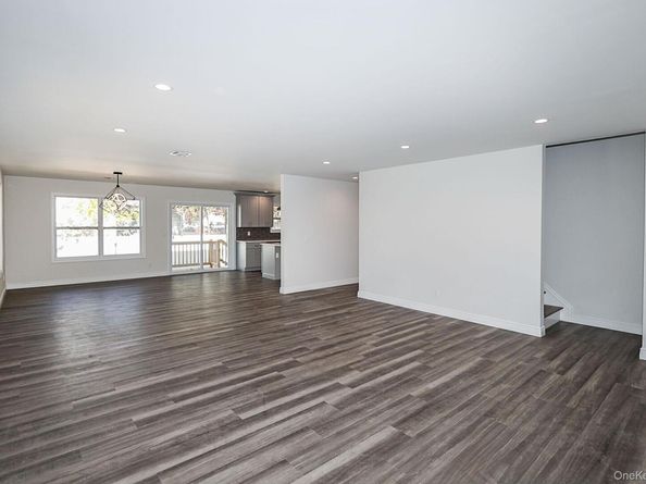 245 New Avenue, Wyandanch NY 11798