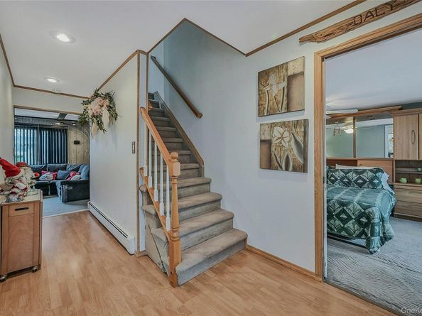 66 Rosemary Place, East Islip NY 11730