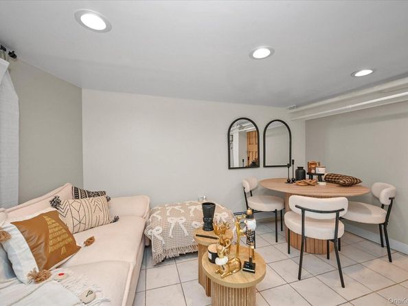 8817 190th Street, Hollis NY 11423