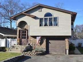 29 Granby Place, Ronkonkoma NY 11779