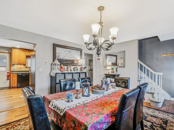 32 Rockledge Drive, Shirley NY 11967