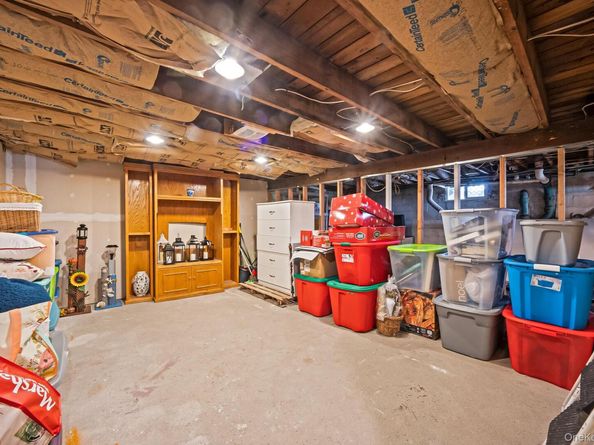 32 Rockledge Drive, Shirley NY 11967