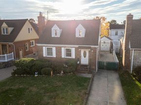 7516 180th Street, Fresh Meadows NY 11366