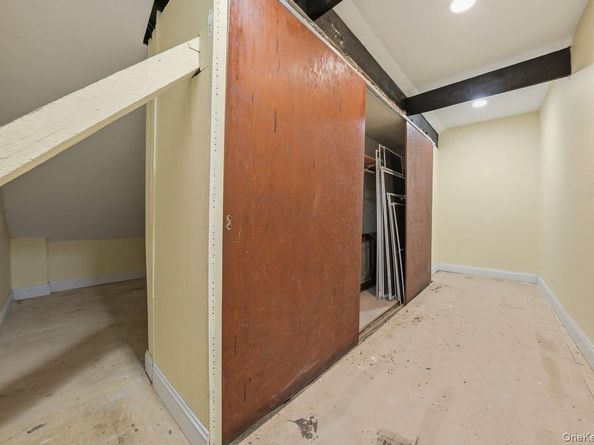 65 East 233rd Street, Bronx NY 10470