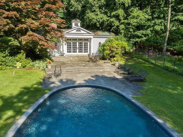 77 Oregon Road, Bedford Corners NY 10549