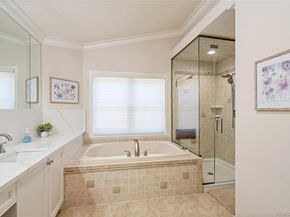 176 Sagamore Drive, Plainview NY 11803