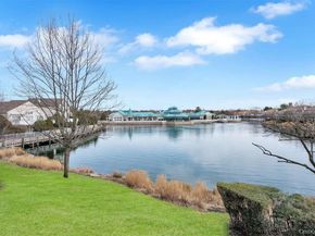 176 Sagamore Drive, Plainview NY 11803