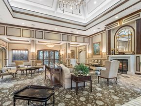 176 Sagamore Drive, Plainview NY 11803