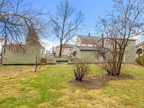 6 Gipson Street, Far Rockaway NY 11691