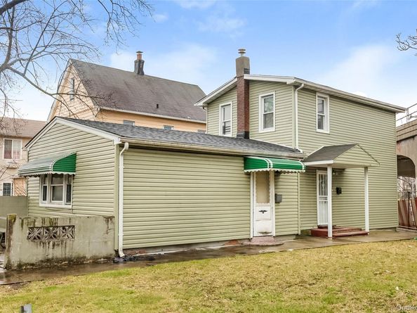 6 Gipson Street, Far Rockaway NY 11691