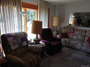 790 Floral Park Road, Franklin Square NY 11010