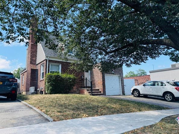 8012 188th Street, Jamaica Estates NY 11423