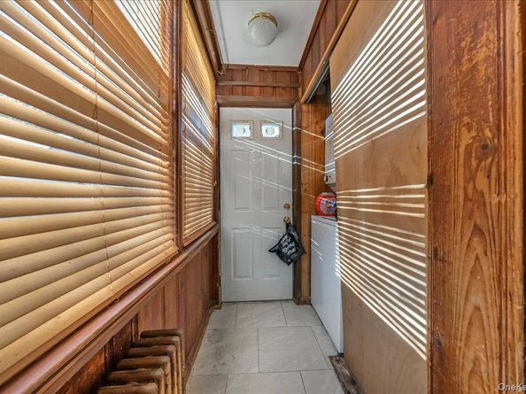 51 Meadowbrook Road, Hempstead NY 11550