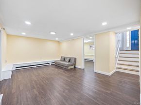 14 Hilton Court, Hicksville NY 11801