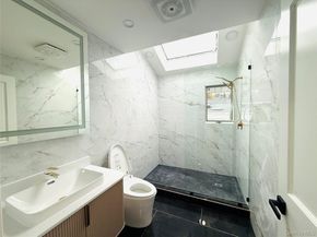 65 Mellow Ln, Jericho NY 11753