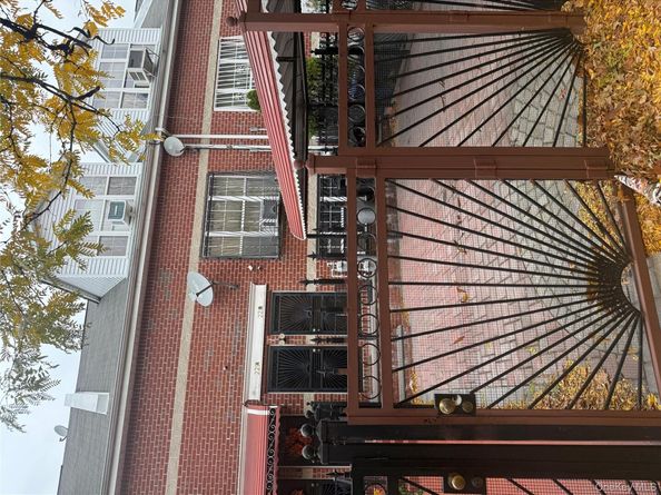 221 Macdougal Street, Brooklyn NY 11233