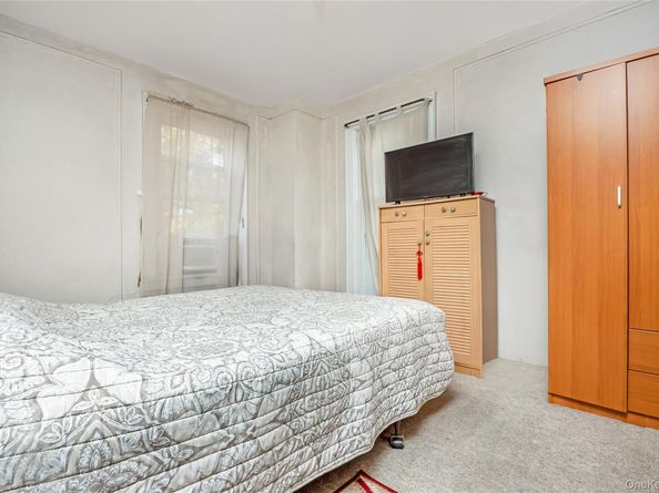 53-13 Seabury Street, Elmhurst NY 11373