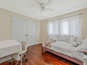 5 Willets Drive, Syosset NY 11791