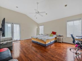 5 Willets Drive, Syosset NY 11791