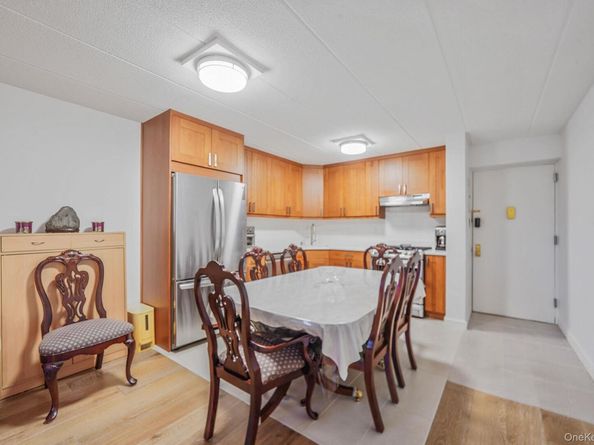 213-02 42nd Avenue 2A, Bayside NY 11361