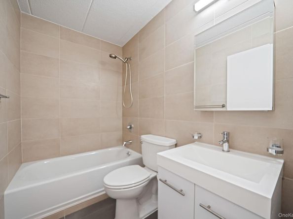 213-02 42nd Avenue 2A, Bayside NY 11361