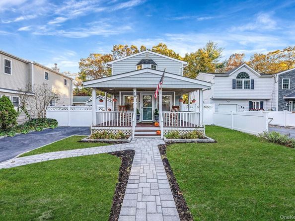 16 Lyda Drive, Nesconset NY 11767