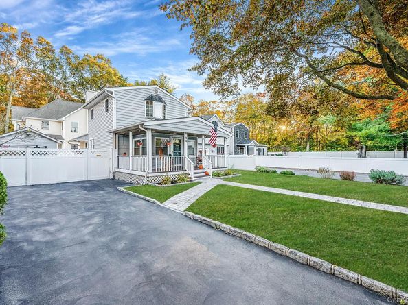 16 Lyda Drive, Nesconset NY 11767