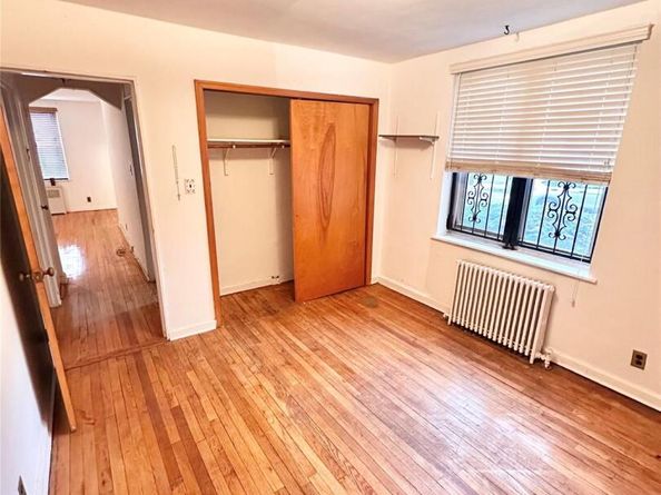 35-42 205th Street 287, Bayside NY 11361