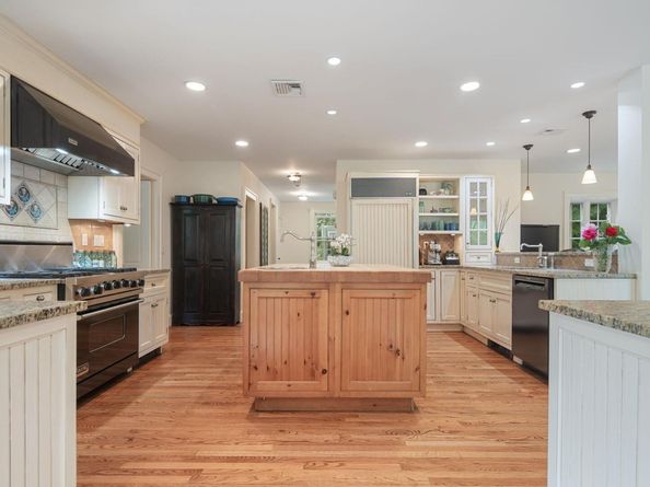 482 Armonk Road, Mount Kisco NY 10549