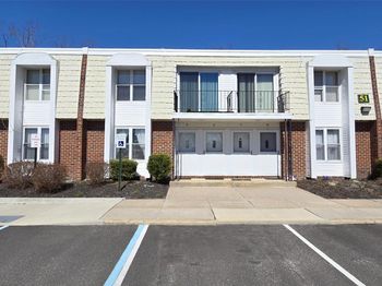 51 Rocky Point Yaphank Rd