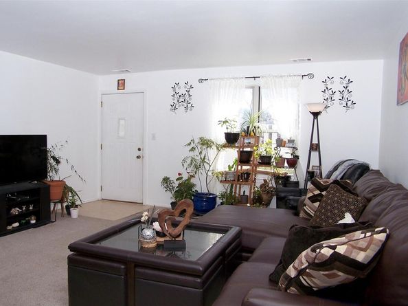 51 Rocky Point Yaphank Rd 5, Rocky Point NY 11778