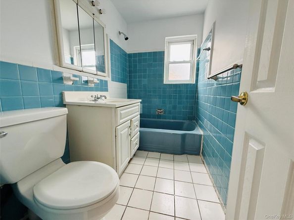 2943 Waterbury Avenue, Bronx NY 10461