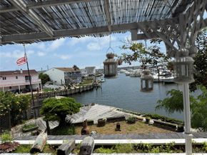 335 Arthur Street Street, Freeport NY 11520