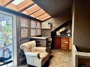 335 Arthur Street Street, Freeport NY 11520