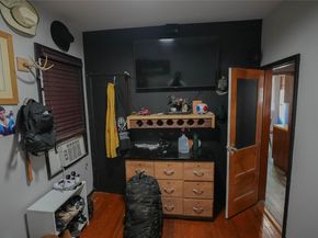 5214 92nd St, Elmhurst NY 11373