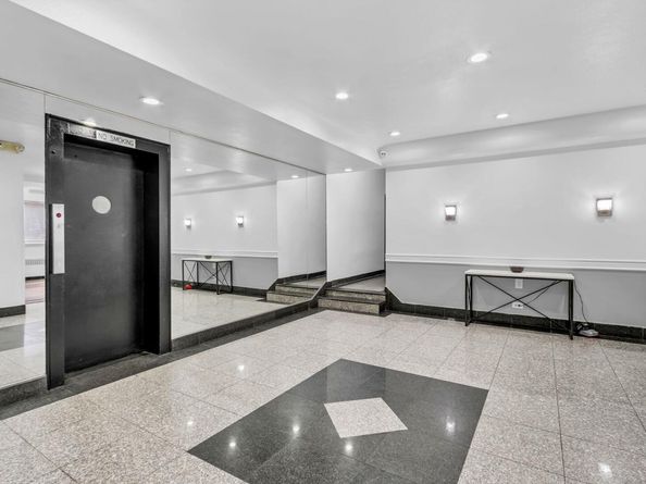 640 W 231 Street 2B, Bronx NY 10463