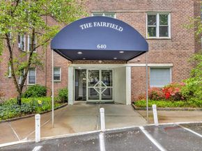 640 W 231 Street 2B, Bronx NY 10463