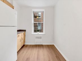 4320 E Van Cortlandt Park E 5E, Bronx NY 10470
