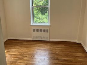 4320 E Van Cortlandt Park E 5E, Bronx NY 10470
